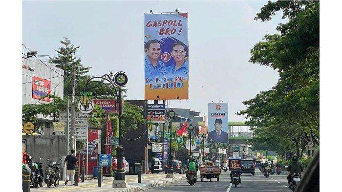 Inspirasi Anak Muda: Baliho Prabowo- Gibran di Depok Menarik Perhatian