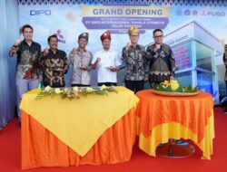 Mitsubishi Fuso Resmikan Diler Baru di Teluk Kuantan, Riau