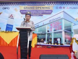 Mitsubishi Fuso Resmikan Diler Baru di Teluk Kuantan, Riau