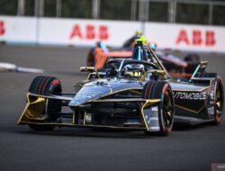 Perbandingan Kecpatan & Inovasi: Formula 1 vs Formula E