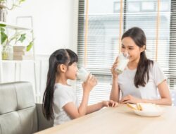 Manfaat Susu untuk Menambah Berat Badan: Fakta vs Mitos