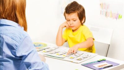 Metode Membantu Anak Autisme Bicara Cepat
