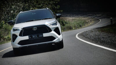 Review Toyota Yaris Cross: Fitur Safety Unggulan untuk Urban SUV