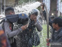 Risiko Paparan Gas Air Mata: Mengenal Dampak Kesehatan